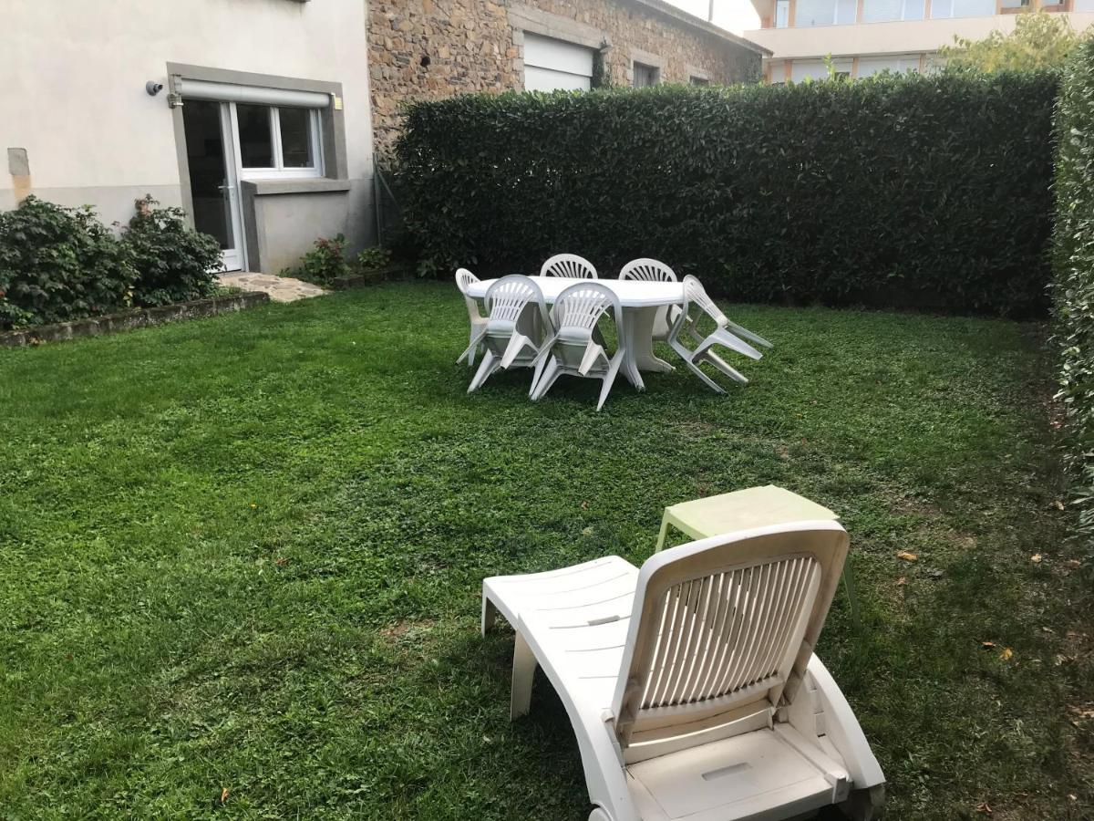 Au Parfait, T2 Rdc, Jardin, Calme, Parking, Idealement Place Issoire Buitenkant foto